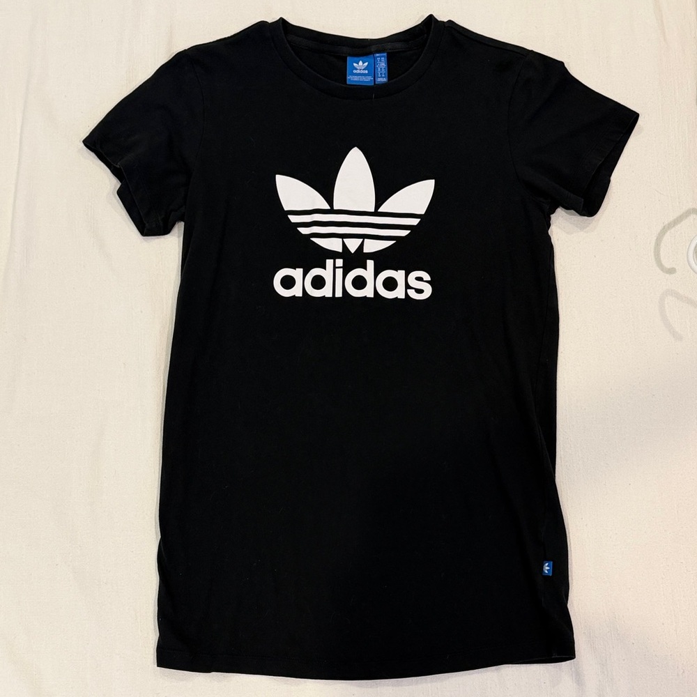 Adidas T-Shirt Dress ⭐️